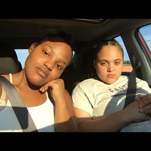 Meet your Posher, Brittni